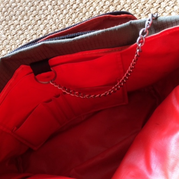 *SOLD!* Parcel Camo/Orange/Yellow Messenger Bag - Picture 7 of 8